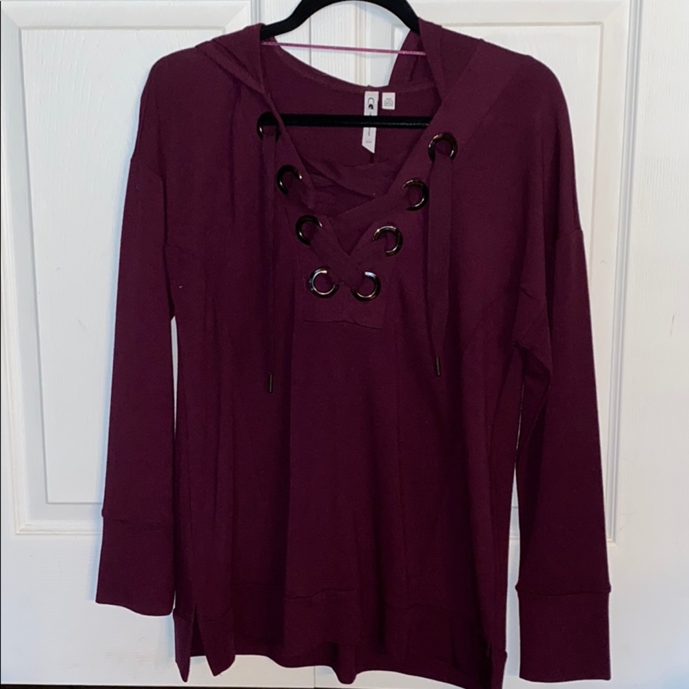 Cable and Gauge Lace Up Light Hoodie